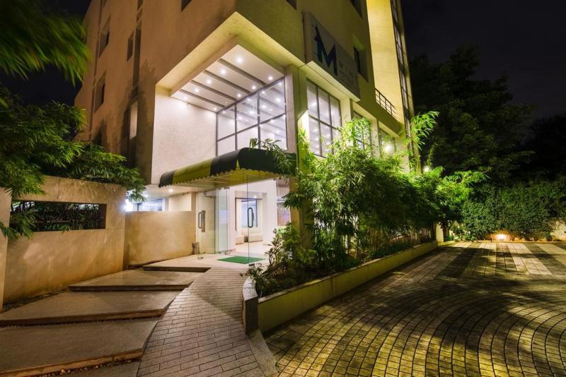 Hotel Mint Montvert Baner Πούνε Εξωτερικό φωτογραφία