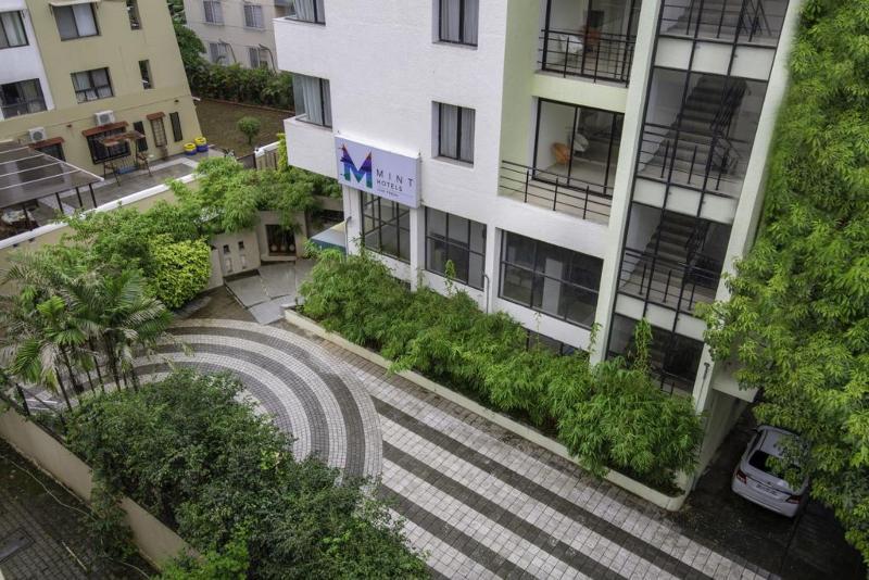 Hotel Mint Montvert Baner Πούνε Εξωτερικό φωτογραφία